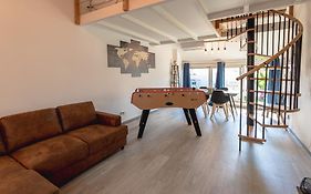Grand appartement climatisé 3 chambres 6-8 pers