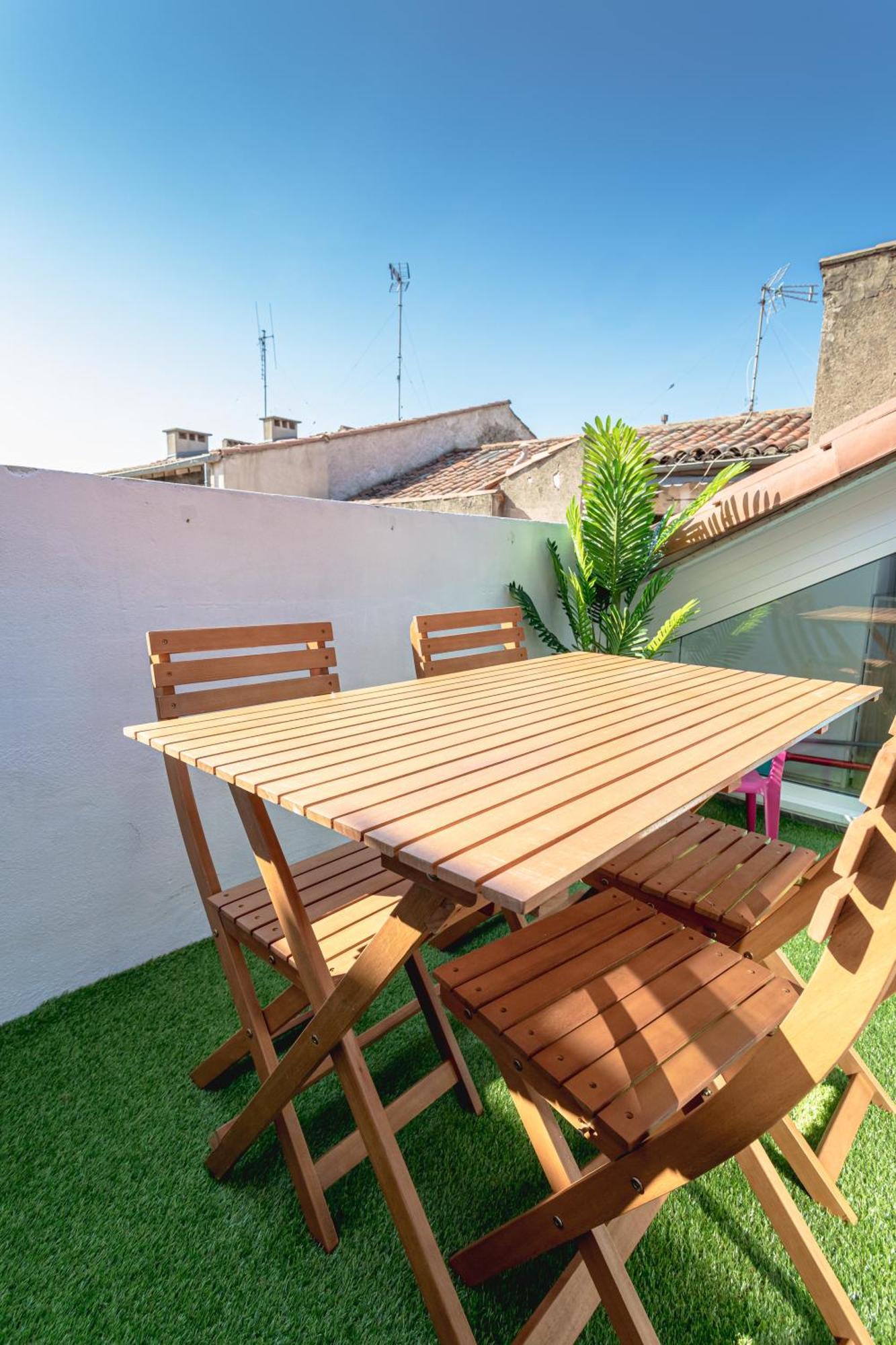 Grand appartement climatisé 3 chambres 6-8 pers Béziers Exterior foto